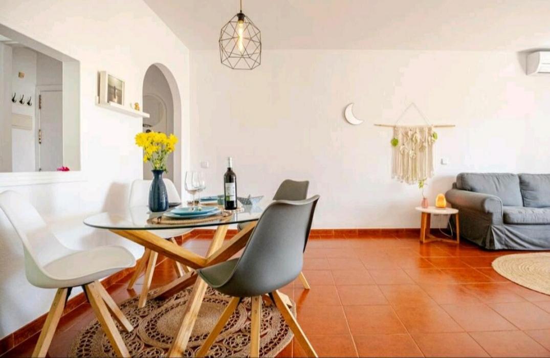 Bonito Piso A 300M De La Playa Nerja Apartment Luaran gambar